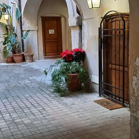 D'ajroldi Via Mastrangelo 31 Palermo